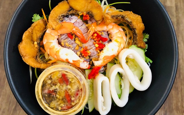 Long Thủy - Bún Thái Hải Sản - Cốm Vòng