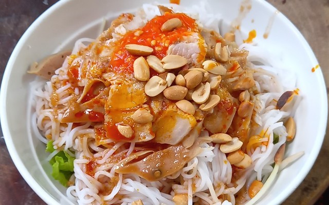 Bánh Canh Bé Ni - Bánh Canh - Nguyễn Xí
