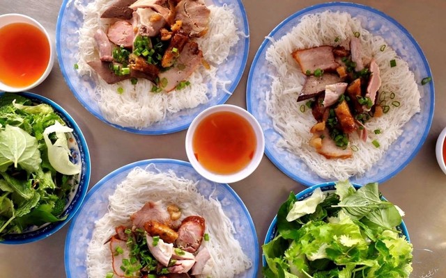 Bánh Hỏi Đồng Khánh