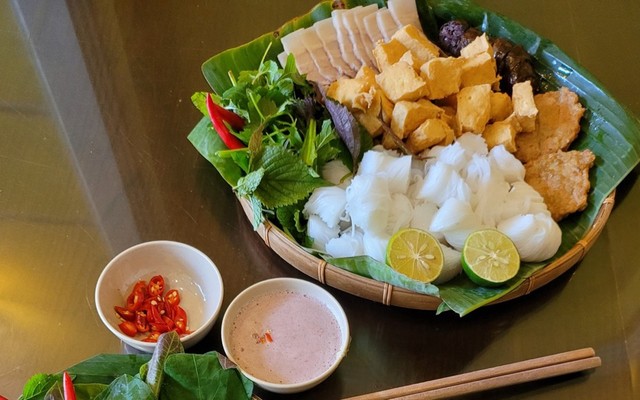 Bảo Chi - Bún Đậu & Lẩu Hải Sản