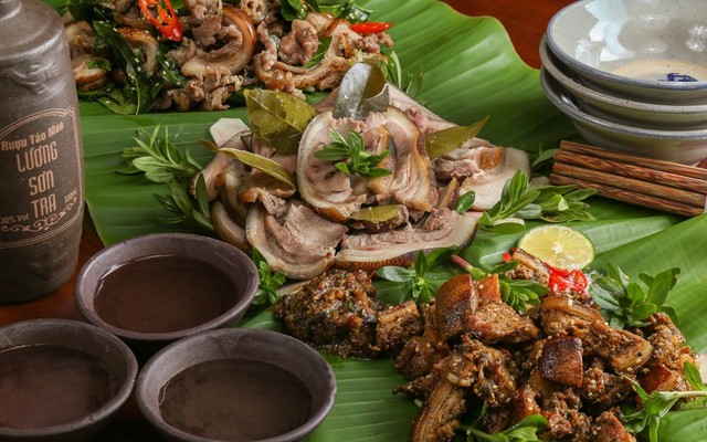 Lương Sơn Quán - Quan Nhân