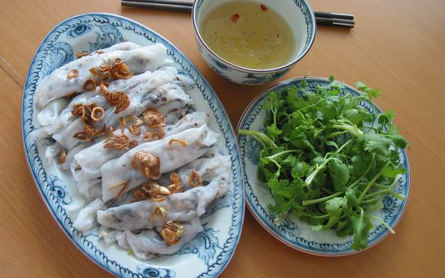 Bánh Cuốn Nóng Kim Chi - Trâu Quỳ
