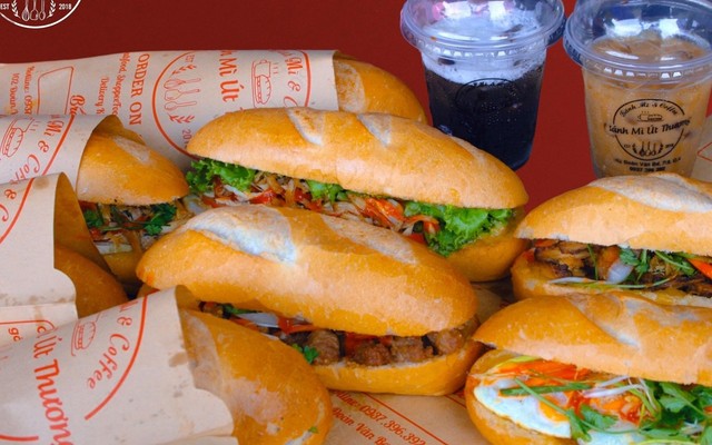 Bánh Mì Út Thương - Cà Phê - Đoàn Văn Bơ
