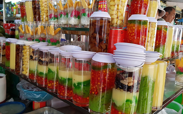 Chè Vân - Chợ Tân Định