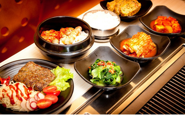 Korea House - Đồ Ăn Hàn Quốc Và Cơm Trộn - Trần Vỹ
