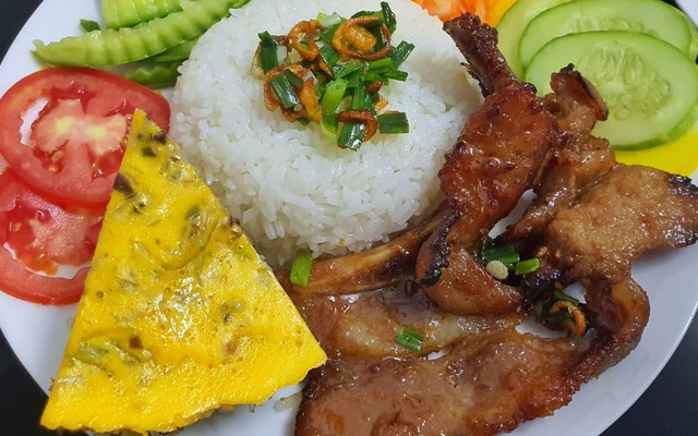 Cơm Tấm 704 - Huỳnh Tấn Phát