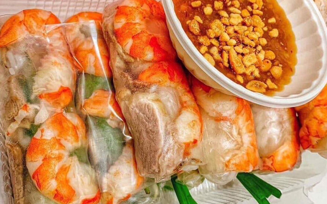 Gỏi Cuốn Quyên Trần