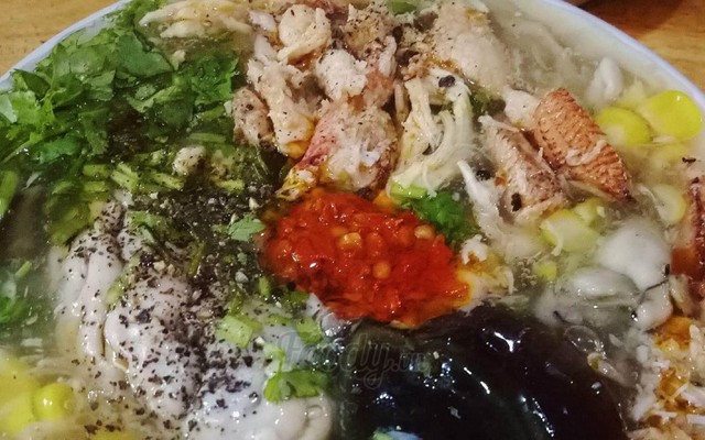 Quán Hòa - Súp Cua Óc Heo Trứng Bắc Thảo - Đồng Đen