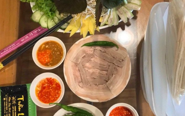 Trần Lê - Bánh Tráng Thịt Heo