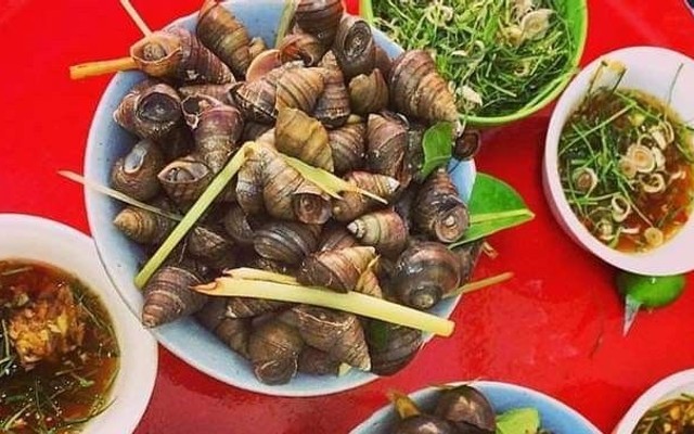 QUÁN 3 CHỊ EM - Các Món Nướng & Ốc - 114 Ái Mộ