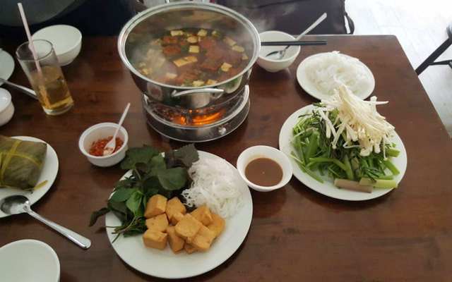 Bếp Chay Phạm Hồng Phước - Võ Thị Sáu