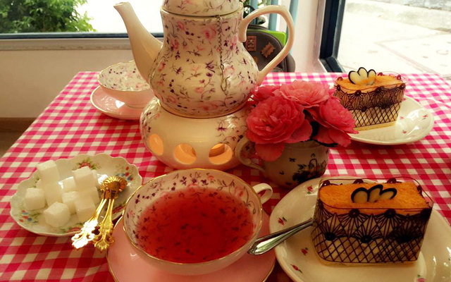 Marguerite Tea House - Trà Lạnh & Bánh Ngọt