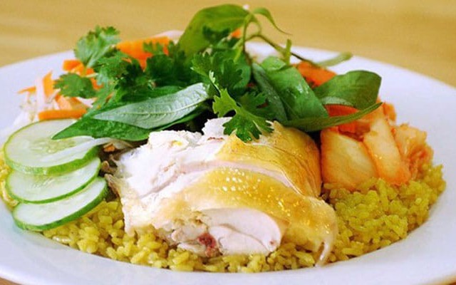 Cơm Gà Tam Kỳ Bà Anh - Hưng Đạo Vương
