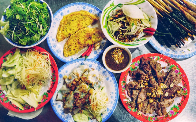 Hồng Nguyệt - Bún Thịt Nướng - Hoàng Diệu