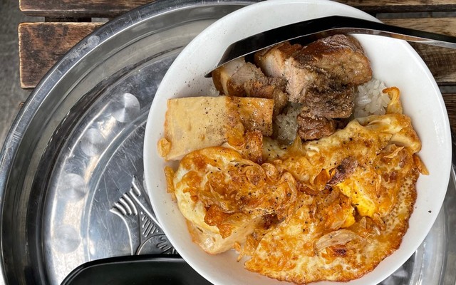 Cafe Đếm - Bánh Mì & Xôi - Số 2 Dã Tượng