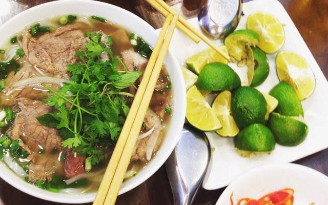 Tiệm Phở Cồ Thấu