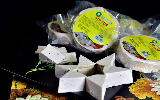 Nam Hương - Giò Chả