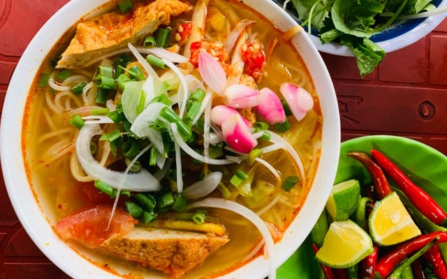 Nhung - Bún Chả Cá - Lê Đình Thám