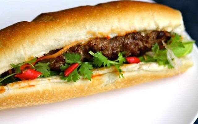 Bống Bi - Bánh Mì Thịt Xiên Nướng