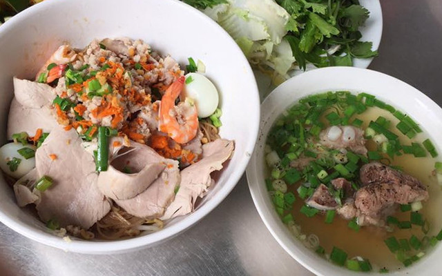 Hủ Tiếu & Bánh Canh Trà Vinh