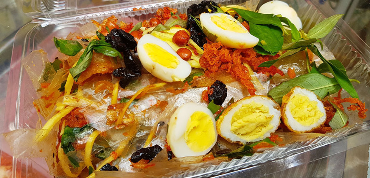 QUÁN BÁNH TRÁNG TỎI 019 TÔ HIẾN THÀNH NỔI BẬT VỚI HƯƠNG VỊ TỎI ỚT HẤP DẪN