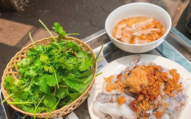 Bánh Cuốn Nóng - 104 Vương Thừa Vũ