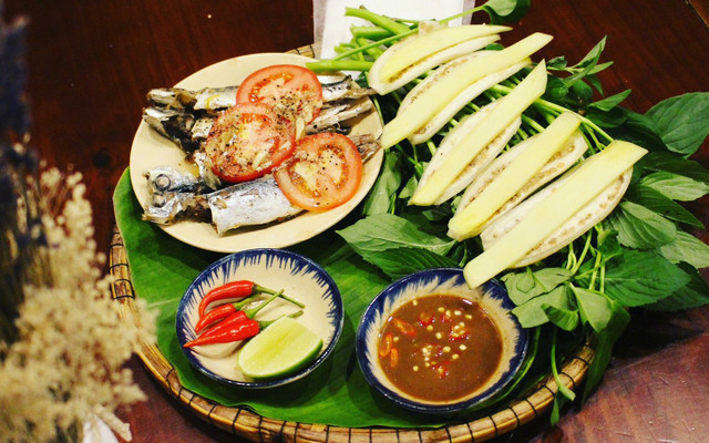 Cô Quyên Xứ Quảng - Các Món Quảng - Hồ Biểu Chánh