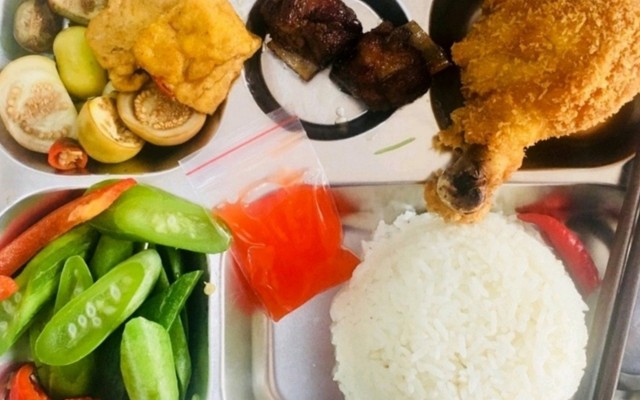 Khánh Linh - Cơm Ngon Tự Chọn