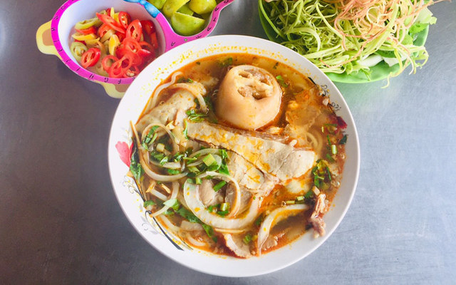 Bún Bò Xứ Huế - Đường Số 15