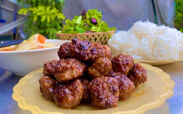 Bún Chả Vân Béo