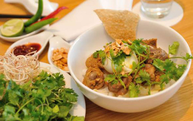 Mỳ Quảng Bà Châu - 337 Lê Văn Hiến