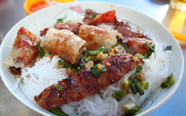 Bún Thịt Nướng Hằng - Yersin