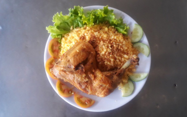 Hiệp Long - Cơm Gà Xối Mỡ