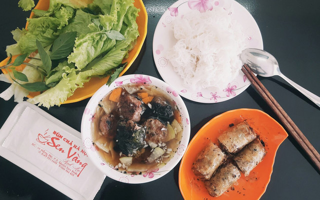 Sen Vàng - Bún Chả Hà Nội - Hồng Hà
