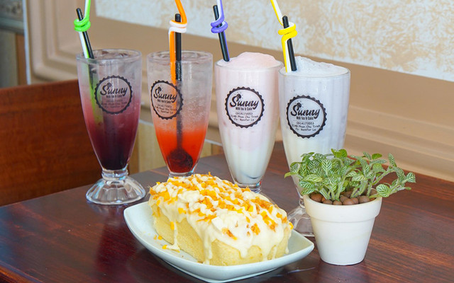 Sunny Milk Tea & Cake