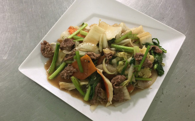 Quán Nhung - Cơm Xào Bò & Hủ Tiếu Xào