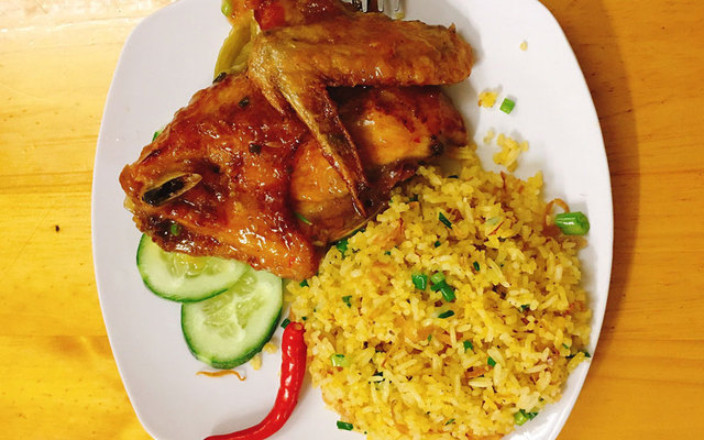 Cơm Gà Ngon - Tô Vĩnh Diện