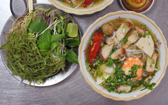 Bún Mắm & Bò Bít Tết - Võ Văn Kiệt