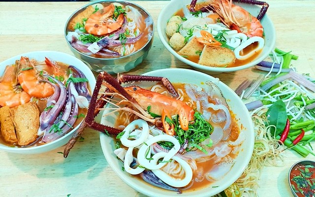 Bún Thái D25 Quán