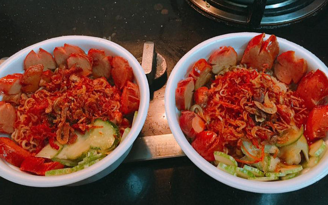 Linh Nguyễn - Ăn Vặt Các Loại