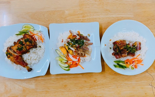 Cơm Tấm Long Xuyên Sáu Phương - Trương Định