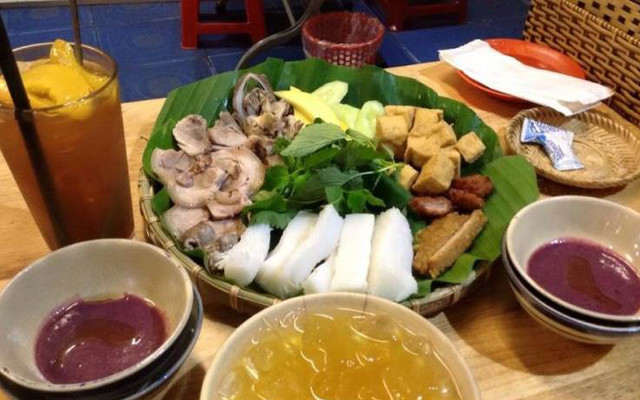 Triệu Vy - Bún Đậu Mắm Tôm