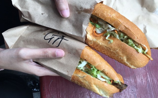 Bánh Mì 14 - Hàng Buồm