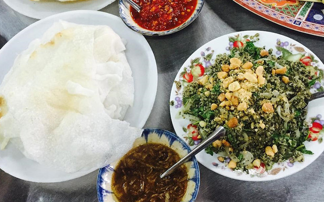 Cẩm Nam - Bánh Đập & Hến Xào