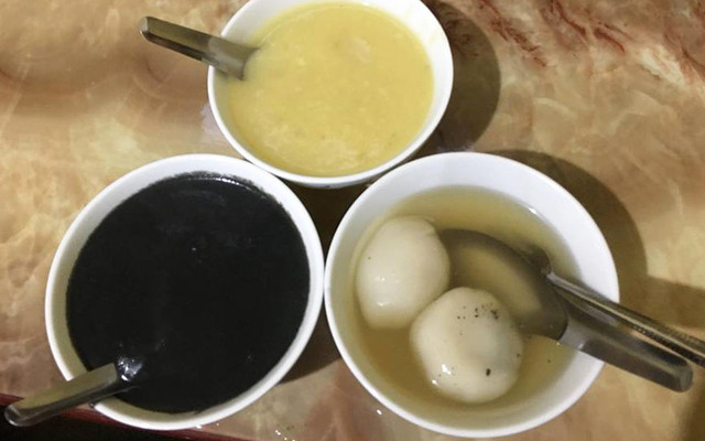 Thảo - Bún Ốc Phố Cổ & Chè Các Loại