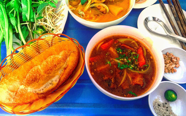 Vinh Ký - Hủ Tiếu & Bò Kho