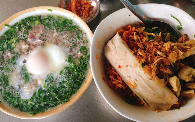 Bún Nước Cô Sáu