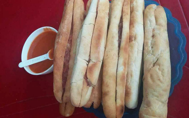 Bánh Mì Cay Khánh Nạp - Hàng Kênh