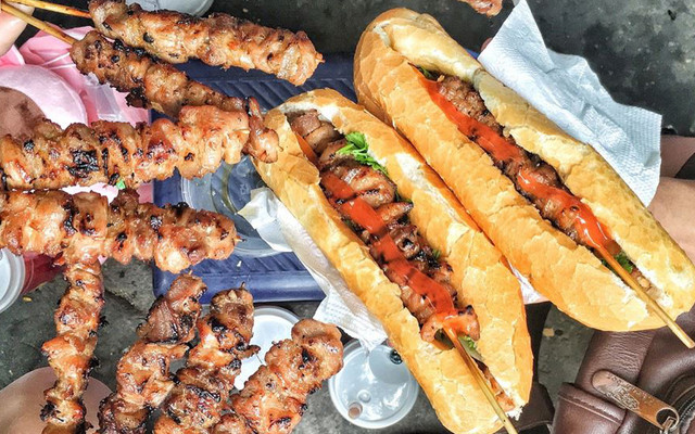 Chị Sinh - Xôi, Cháo & Bánh Mì Các Loại