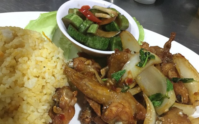 Quán Ăn Gia Đình Suối Mơ